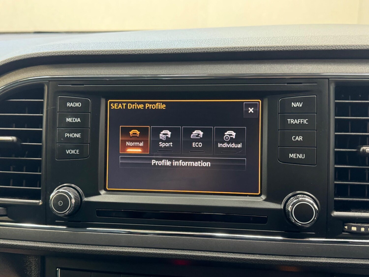 Used SEAT Leon 2014 for sale - 76104011: Photo 18