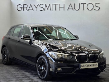 Used BMW 1 Series 2017 for sale - 76104003: Photo
