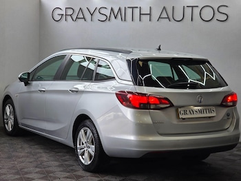 Used Vauxhall Astra 2017 for sale - 76103998: Photo