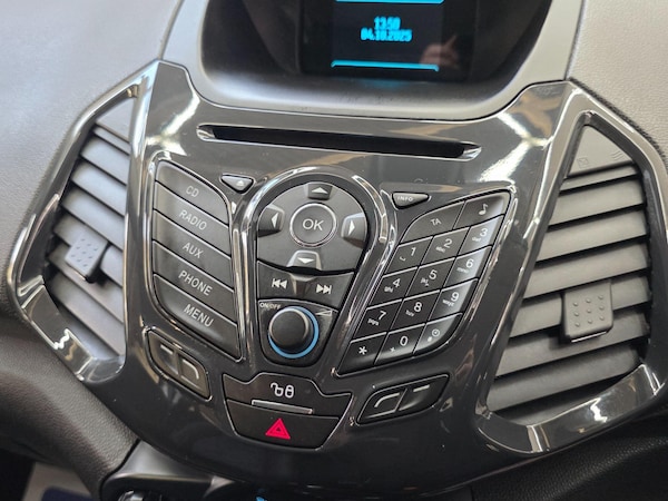 Used Ford Ecosport 2015 for sale - 76174655: Photo 21