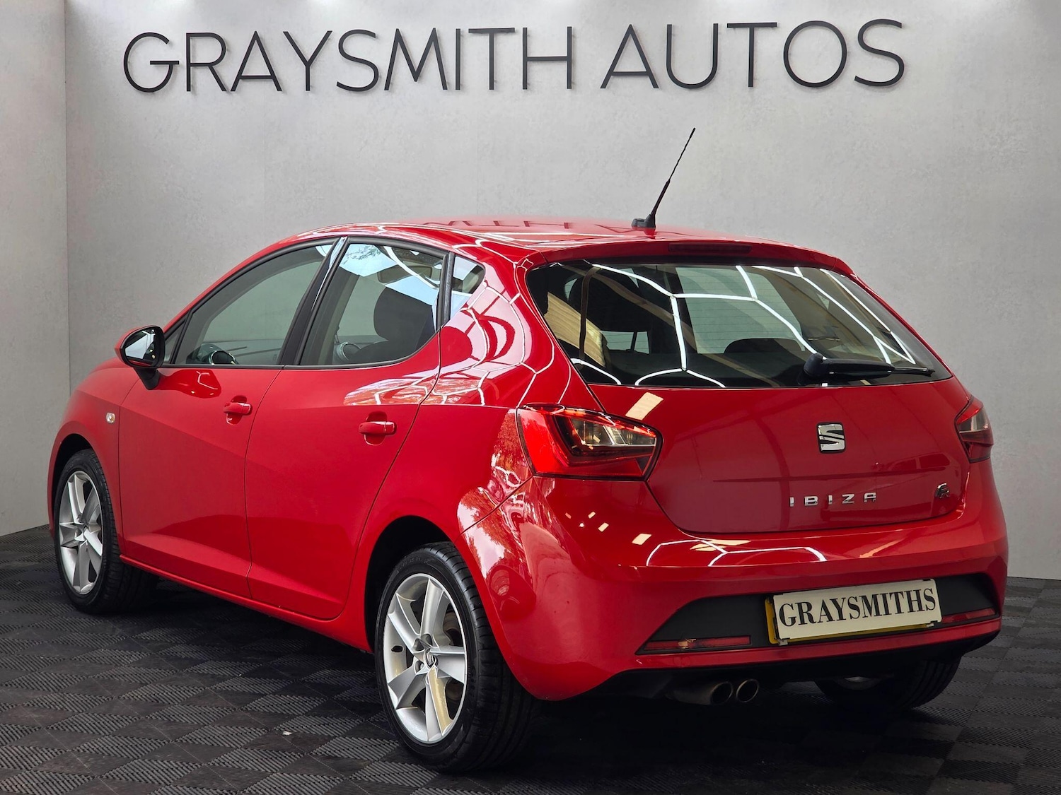 Used SEAT Ibiza 2016 for sale - 76104017: Photo 3