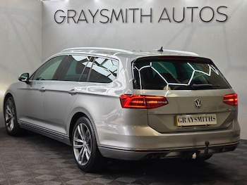 Used Volkswagen Passat 2016 for sale - 79248427: Photo