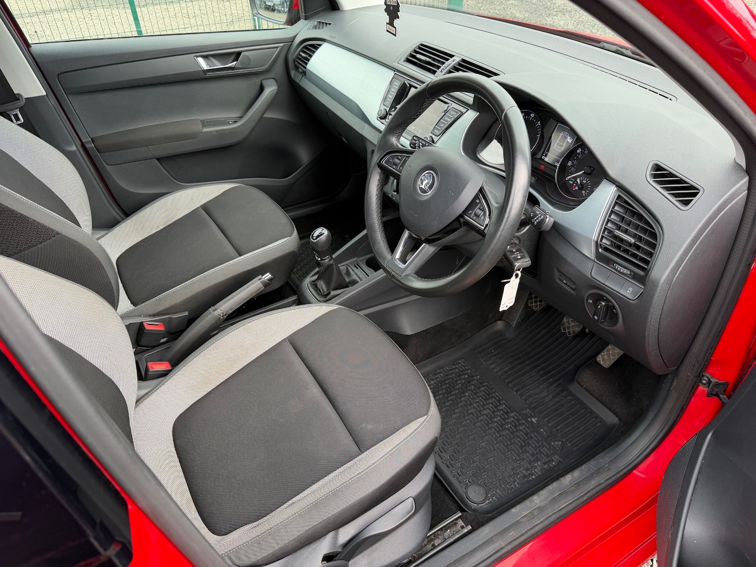 Used Skoda Fabia 2016 for sale - 77873352: Photo 11