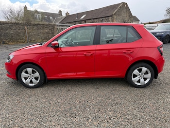 Used Skoda Fabia 2016 for sale - 77873352: Photo