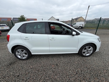 Used Volkswagen Polo 2016 for sale - 78987452: Photo