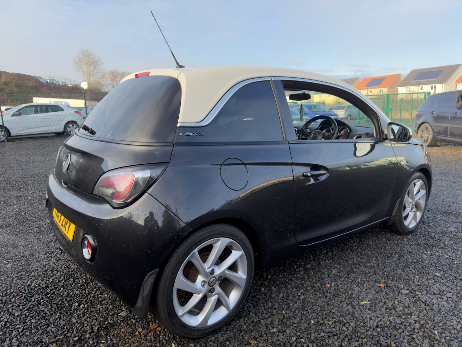 Used Vauxhall ADAM 2013 for sale - 76957137: Photo 3
