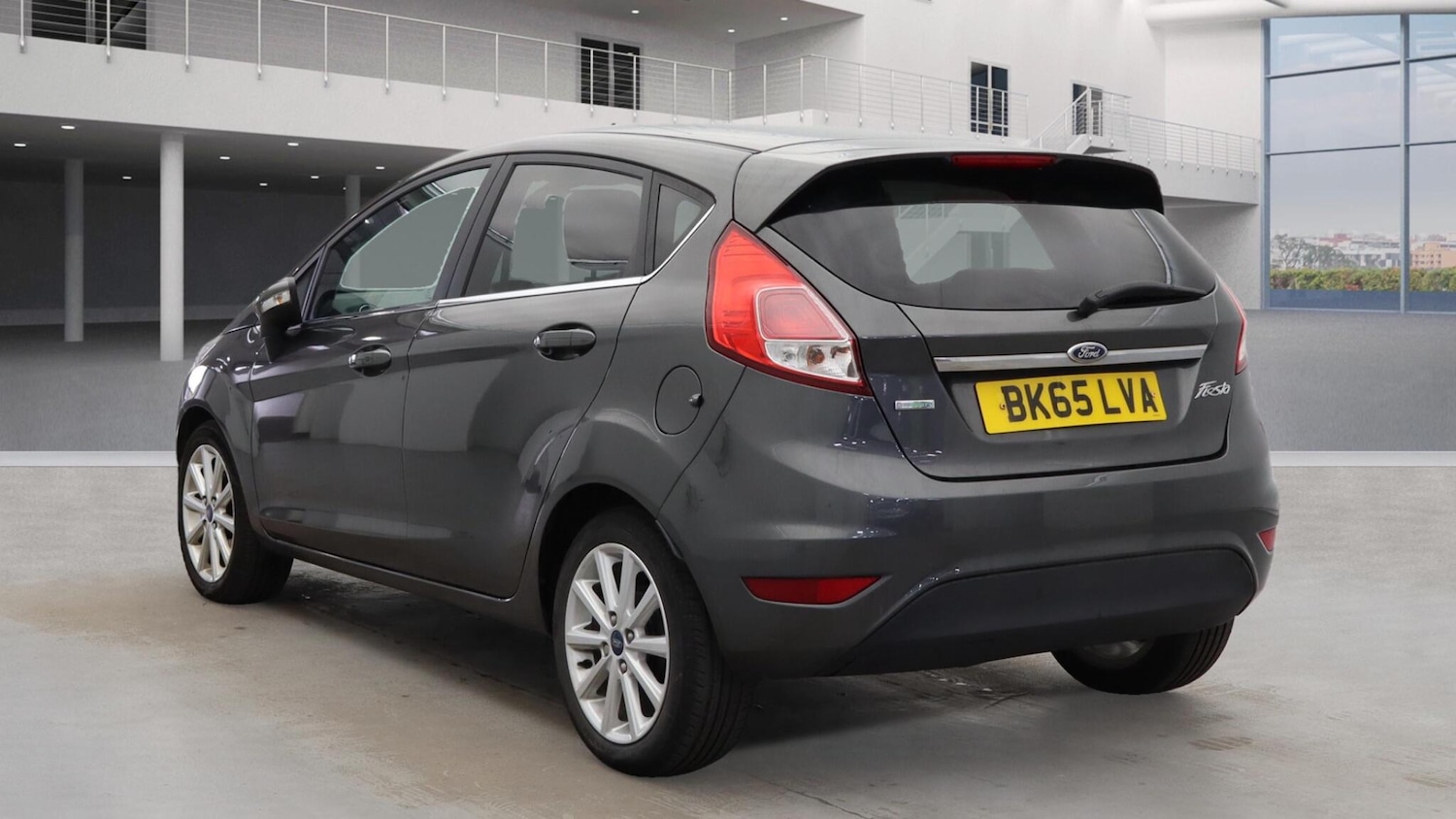 Used Ford Fiesta 2015 for sale - 76307165: Photo 2