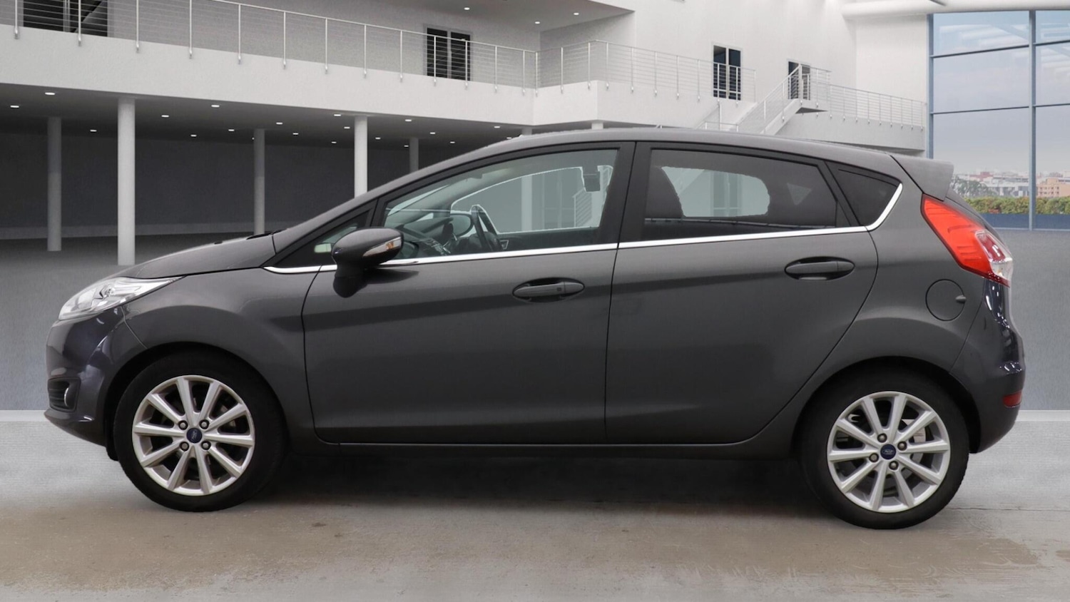 Used Ford Fiesta 2015 for sale - 76307165: Photo 3