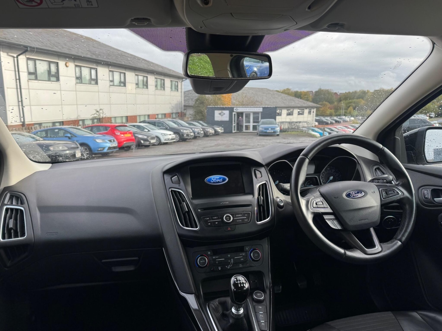 Used Ford Focus 2017 for sale - 76991679: Photo 11