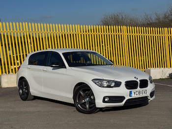 Used BMW 1 Series 2018 for sale - 77925005: Photo