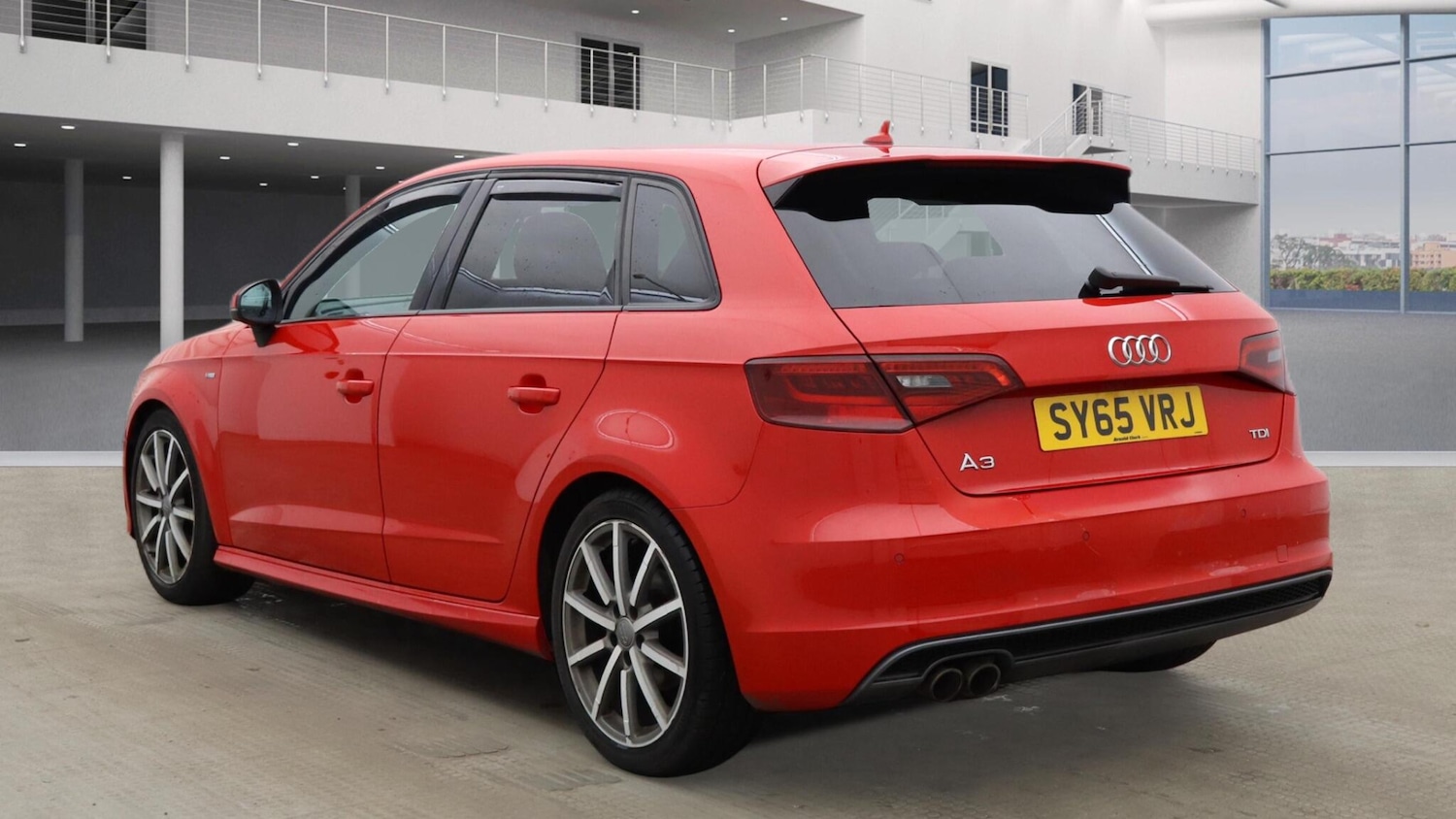 Used Audi A3 2015 for sale - 77509849: Photo 2