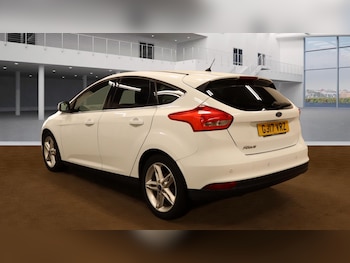 Used Ford Focus 2017 for sale - 75941029: Photo