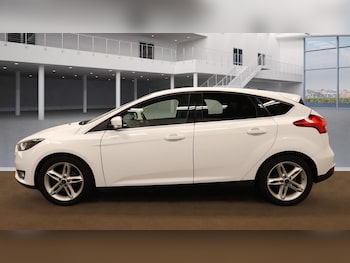 Used Ford Focus 2017 for sale - 75941029: Photo