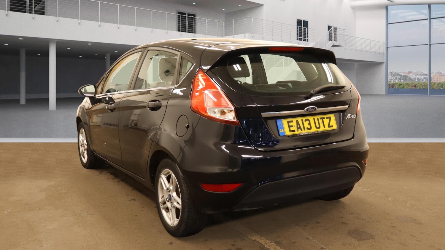 Used Ford Fiesta 2013 for sale - 76457990: Photo 2