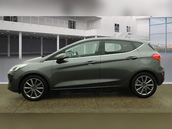 Used Ford Fiesta 2017 for sale - 77190772: Photo
