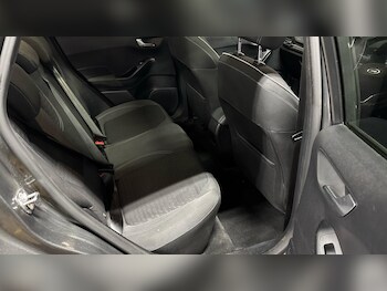 Used Ford Fiesta 2017 for sale - 77190772: Photo