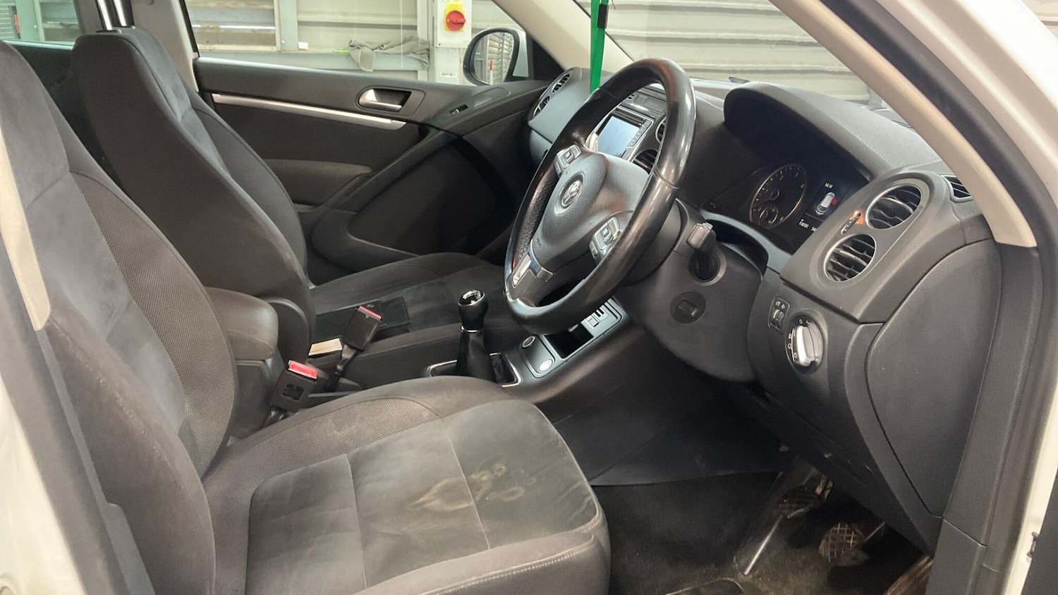 Used Volkswagen Tiguan 2016 for sale - 77166846: Photo 4