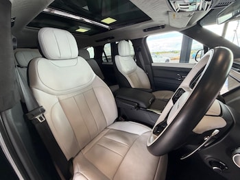 Used Land Rover Range Rover Sport 2023 for sale - 79034168: Photo