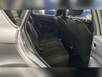 Used Ford Fiesta 2014 for sale - 77321037: Photo