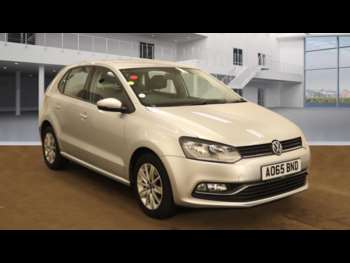 Used Volkswagen Polo 2015 for sale - 74965792: Photo