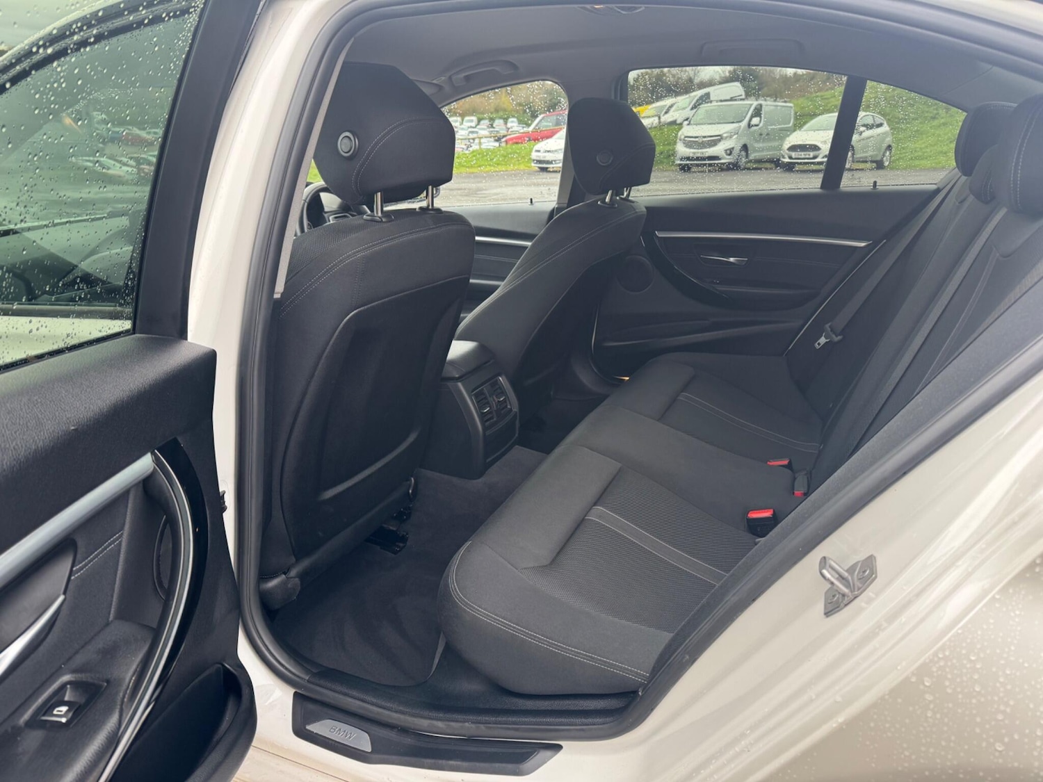 Used BMW 3 Series 2016 for sale - 76349816: Photo 11