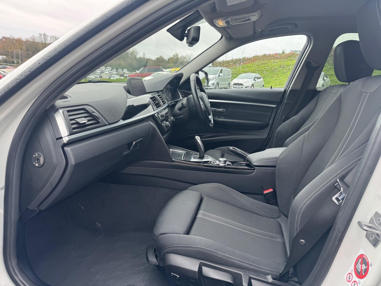 Used BMW 3 Series 2016 for sale - 76349816: Photo 8