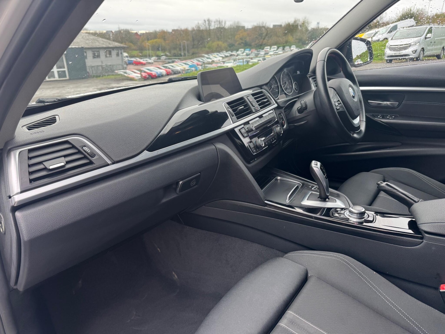 Used BMW 3 Series 2016 for sale - 76349816: Photo 9