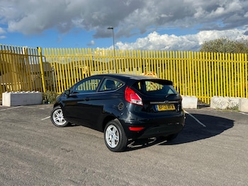 Used Ford Fiesta 2013 for sale - 78880048: Photo