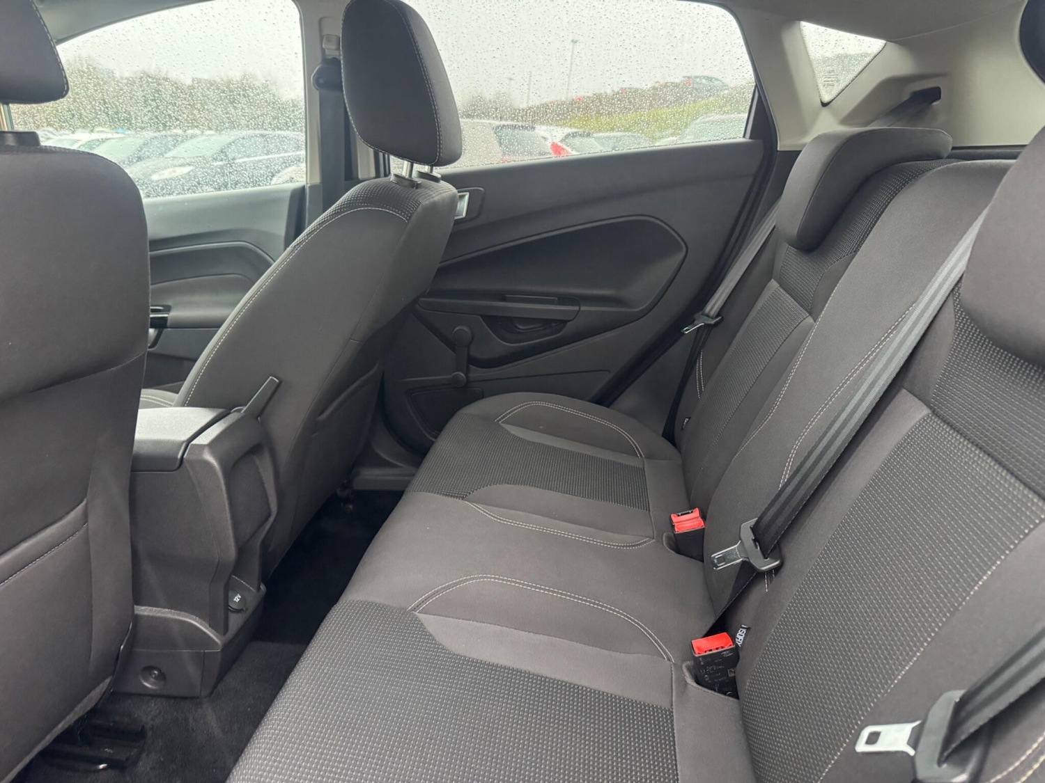 Used Ford Fiesta 2015 for sale - 77156334: Photo 12