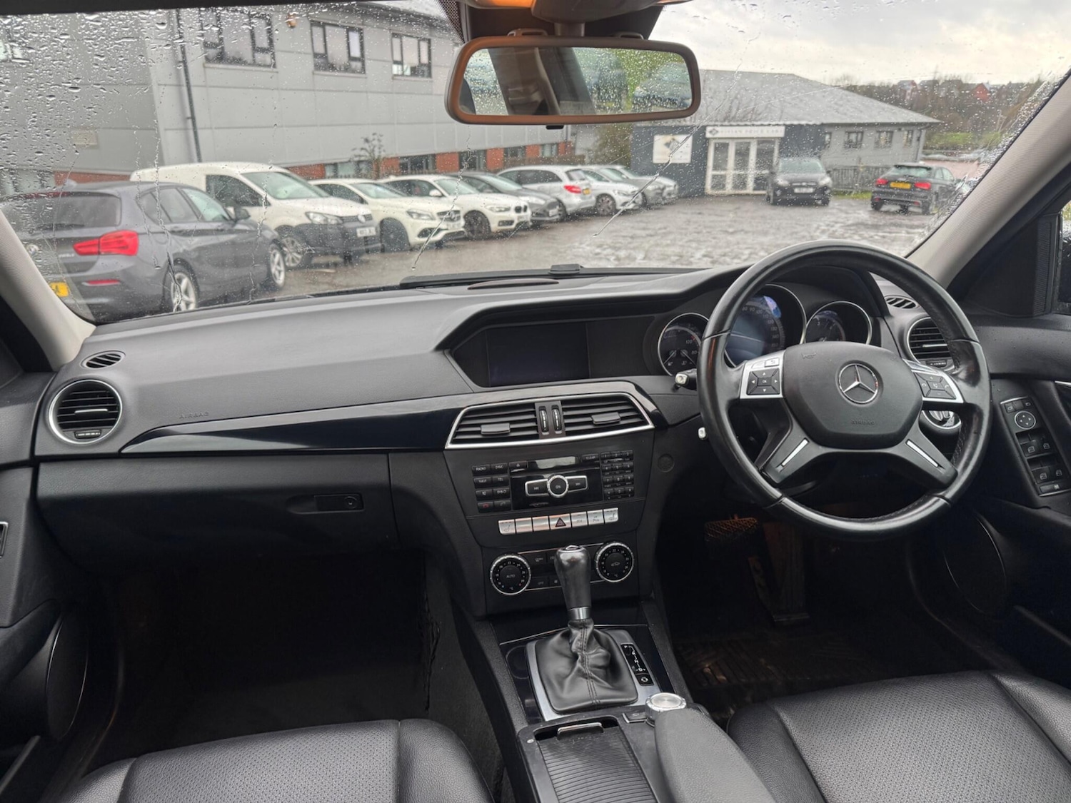 Used Mercedes-Benz C Class 2014 for sale - 76899343: Photo 10