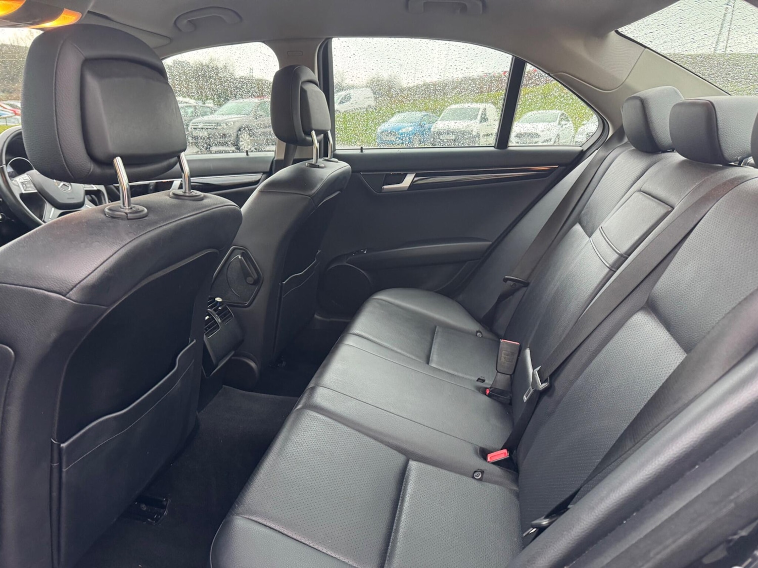 Used Mercedes-Benz C Class 2014 for sale - 76899343: Photo 12