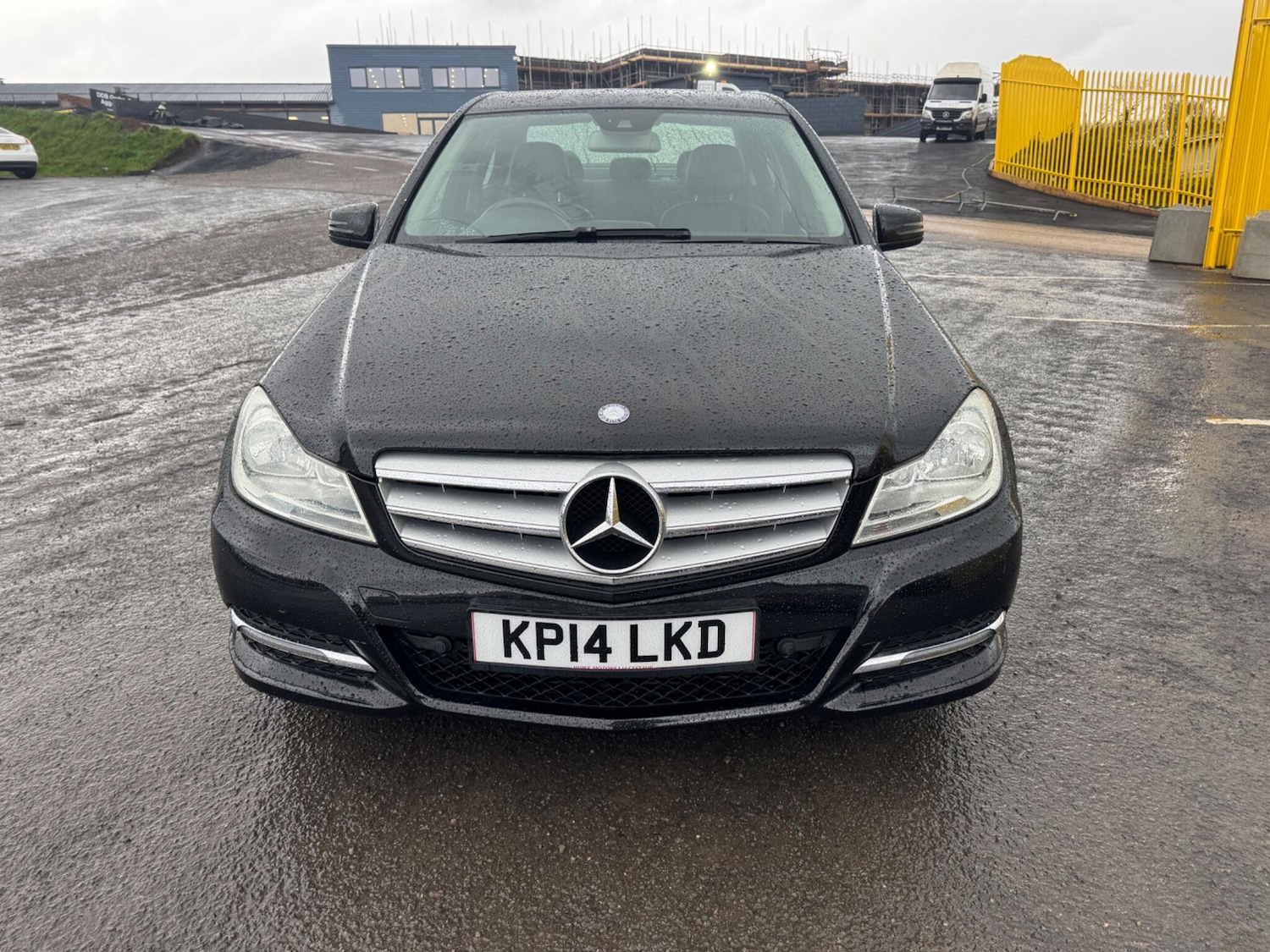 Used Mercedes-Benz C Class 2014 for sale - 76899343: Photo 3