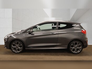 Used Ford Fiesta 2018 for sale - 78320328: Photo