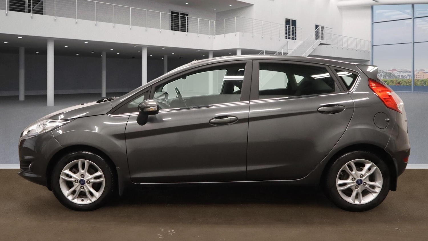 Used Ford Fiesta 2016 for sale - 76898986: Photo 3