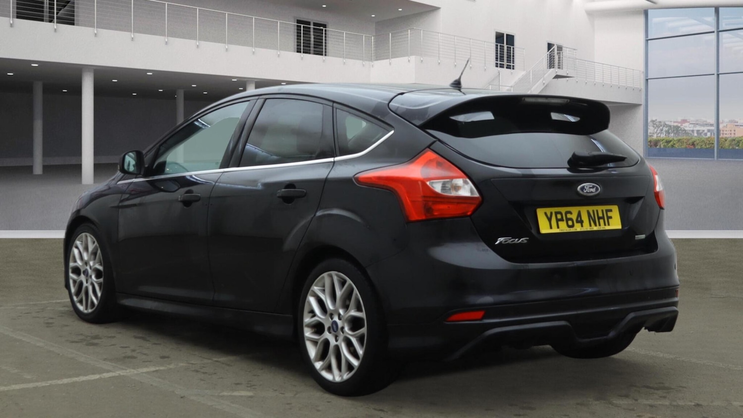 Used Ford Focus 2014 for sale - 77425540: Photo 2