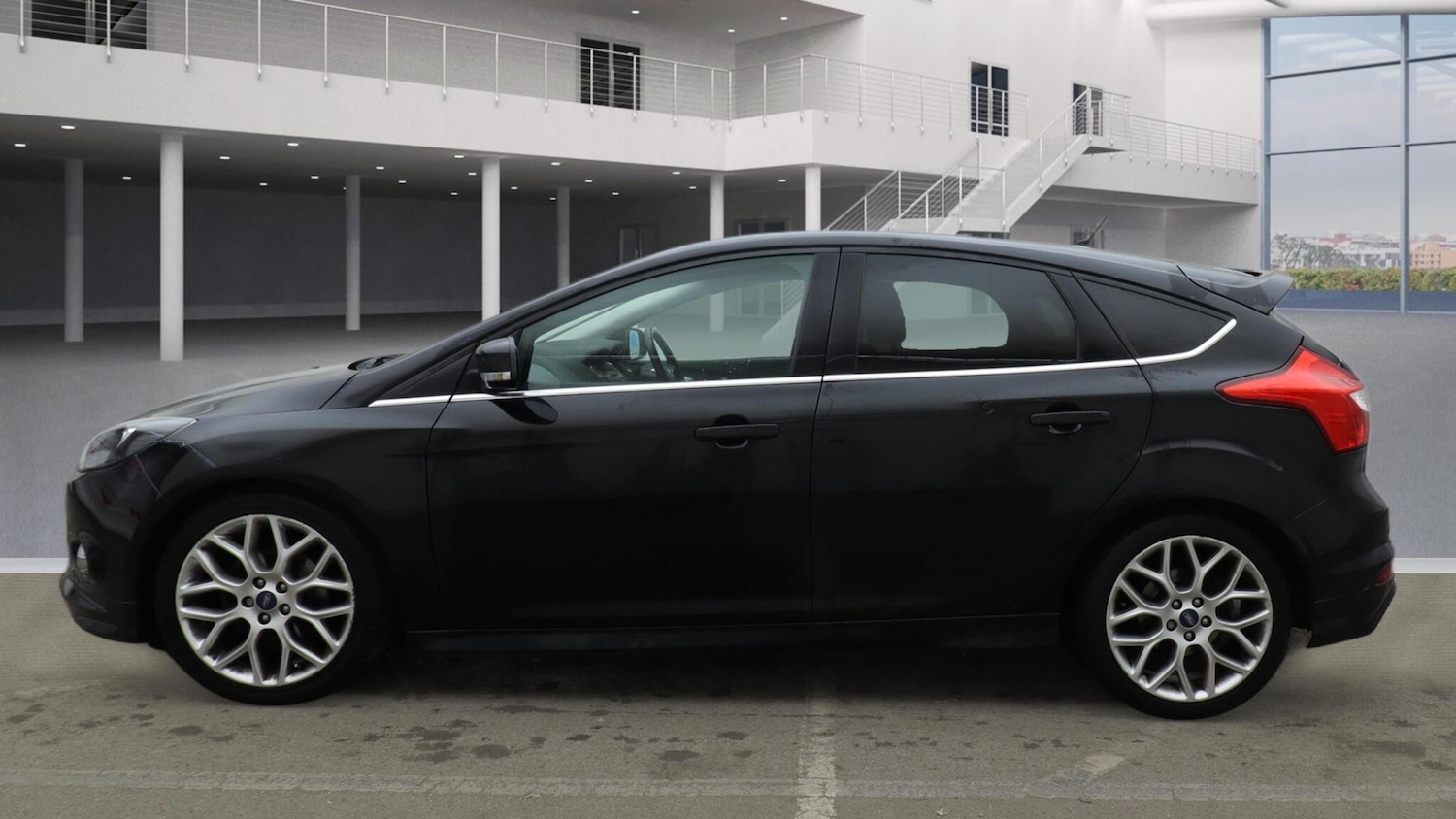 Used Ford Focus 2014 for sale - 77425540: Photo 3