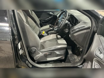 Used Ford Focus 2014 for sale - 77425540: Photo