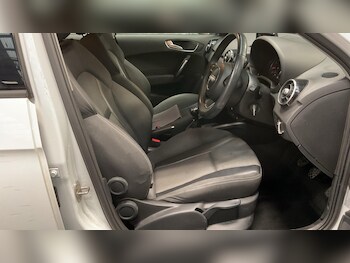 Used Audi A1 2017 for sale - 77191362: Photo