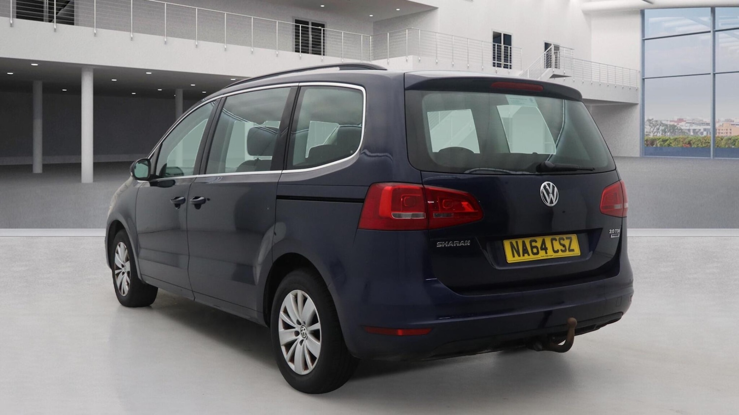 Used Volkswagen Sharan 2014 for sale - 76667072: Photo 2