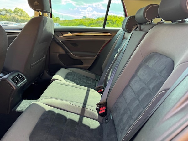 Used Volkswagen Golf 2015 for sale - 74394813: Photo 9