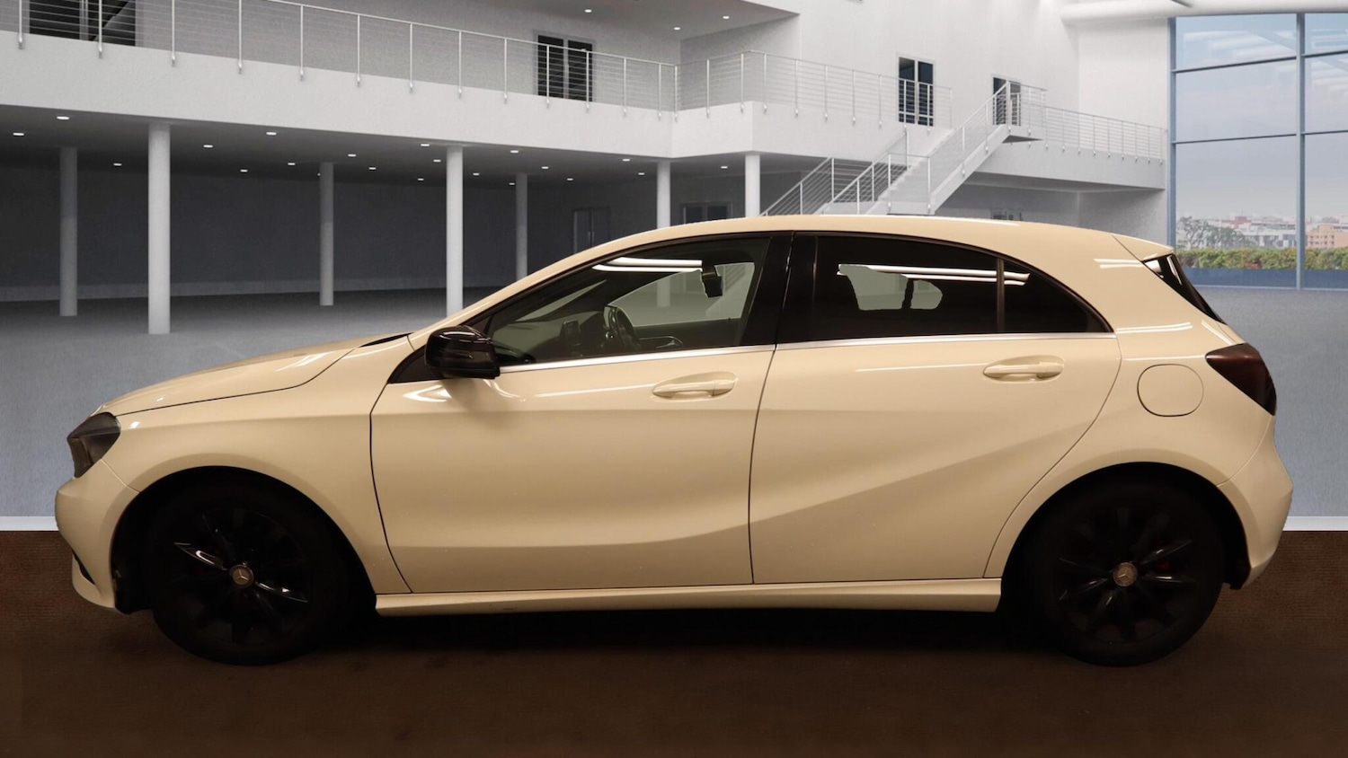 Used Mercedes-Benz A-Class 2015 for sale - 76349100: Photo 3