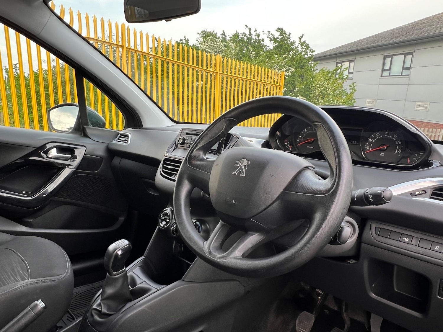 Used Peugeot 208 2019 for sale - 74498679: Photo 11