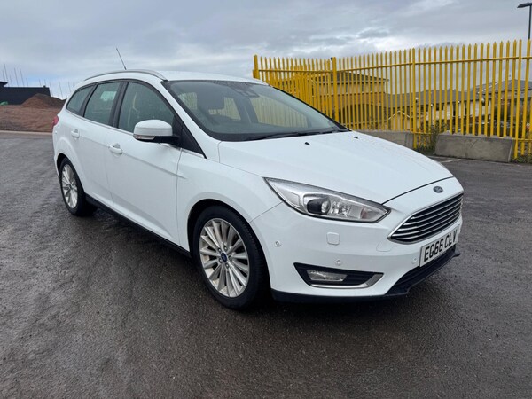 Used Ford Focus 2017 for sale - 76336066: Photo 4