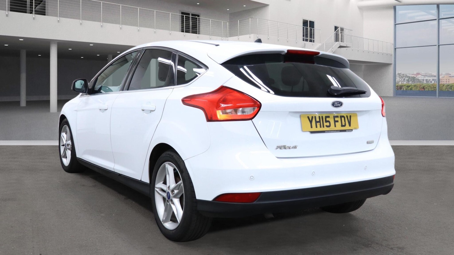 Used Ford Focus 2015 for sale - 77992921: Photo 2