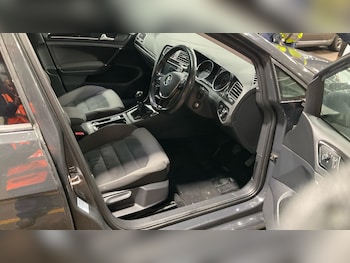 Used Volkswagen Golf 2013 for sale - 77768973: Photo