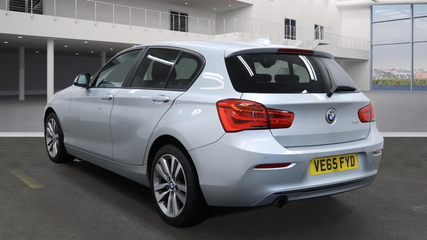 Used BMW 1 Series 2015 for sale - 76976230: Photo 2