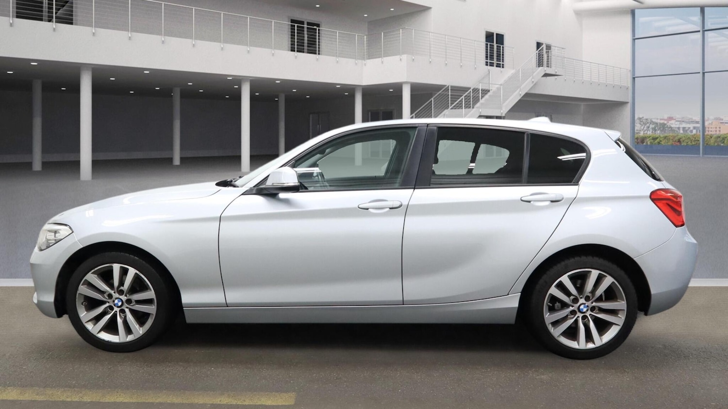 Used BMW 1 Series 2015 for sale - 76976230: Photo 3