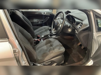Used Ford Fiesta 2013 for sale - 75614201: Photo