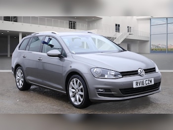 Used Volkswagen Golf 2016 for sale - 77060450: Photo