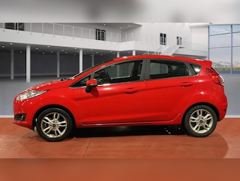 Used Ford Fiesta 2015 for sale - 77320802: Photo